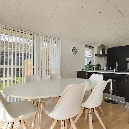 Dom wakacyjny Two-bedroom Haderslev 02